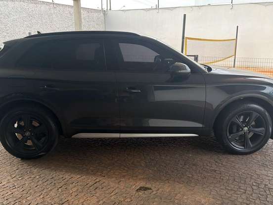 AUDI-Q5-2.0 TFSI GASOLINA SECURITY S TRONIC AUDI-Q5-2019