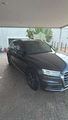 AUDI-Q5-2019