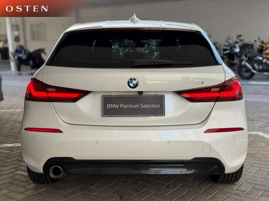 BMW-118i-2019