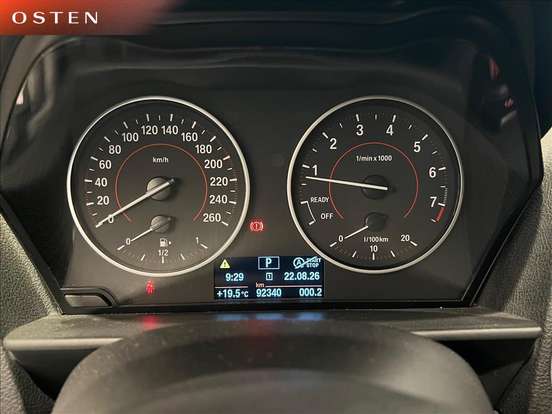 BMW-120i-2016