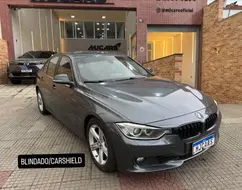 BMW 320i 2.0 16V TURBO GASOLINA 4P AUTOMÁTICO BMW 320i 2.0 16V TURBO GASOLINA 4P AUTOMÁTICO