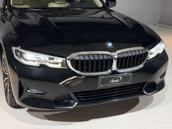 BMW-320i-2.0 16V TURBO GASOLINA SPORT GP AUTOMÁTICO BMW-320i-2021