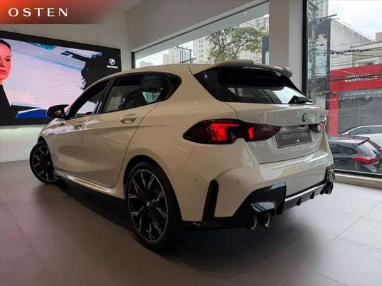 BMW-M 135i-2.0 16V TURBO GASOLINA XDRIVE STEPTRONIC BMW-M 135i-2025