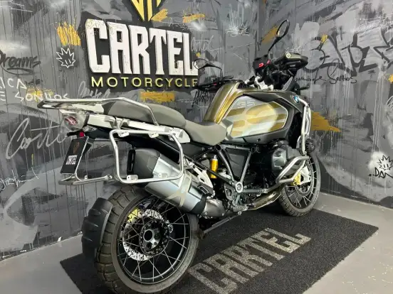 BMW-R 1250 GS ADVENTURE BMW-R 1250 GS ADVENTURE-2020