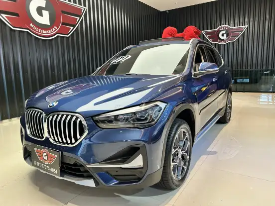 BMW-X1-2021