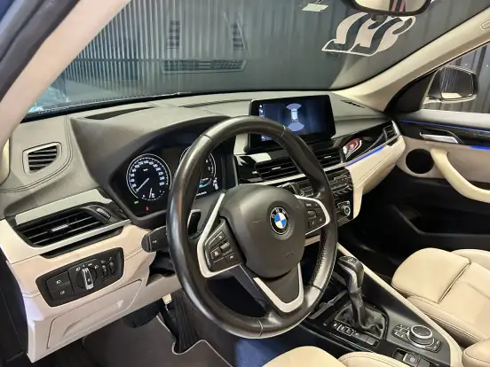 BMW-X1-2.0 16V TURBO ACTIVEFLEX SDRIVE20I X-LINE 4P AUTOMÁTICO BMW-X1-2021