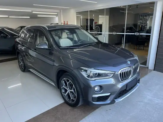 BMW-X1-2.0 16V TURBO ACTIVEFLEX SDRIVE20I X-LINE 4P AUTOMÁTICO BMW-X1-2018