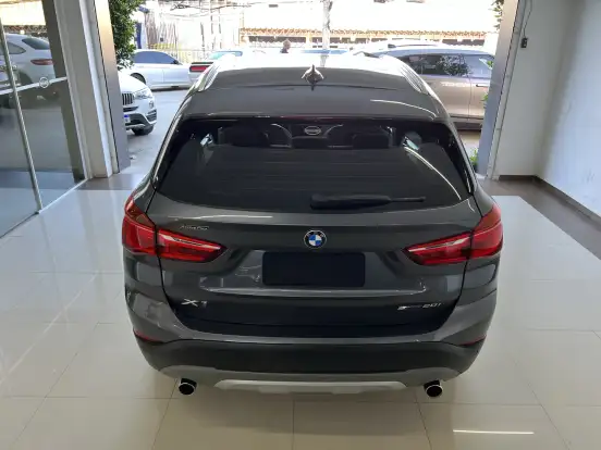 BMW-X1-2.0 16V TURBO ACTIVEFLEX SDRIVE20I X-LINE 4P AUTOMÁTICO BMW-X1-2018