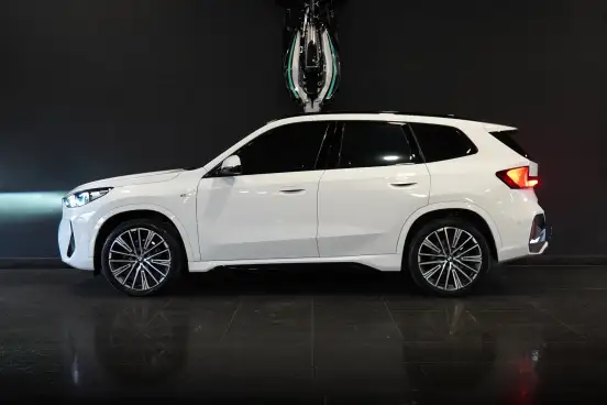 BMW-X1-2025