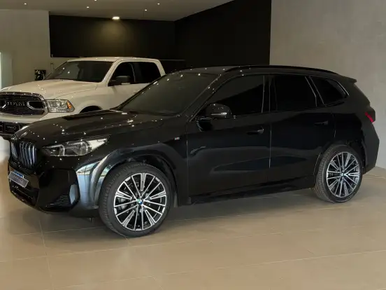BMW-X1-2.0 16V TURBO GASOLINA SDRIVE20I M SPORT STEPTRONIC BMW-X1-2024