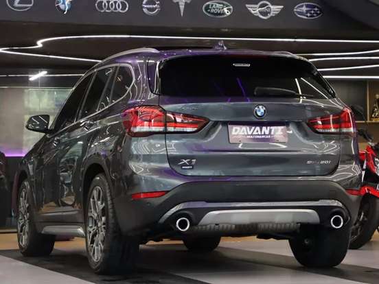 BMW-X1-2.0 16V TURBO ACTIVEFLEX SDRIVE20I X-LINE 4P AUTOMÁTICO BMW-X1-2022