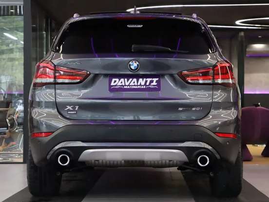 BMW-X1-2.0 16V TURBO ACTIVEFLEX SDRIVE20I X-LINE 4P AUTOMÁTICO BMW-X1-2022