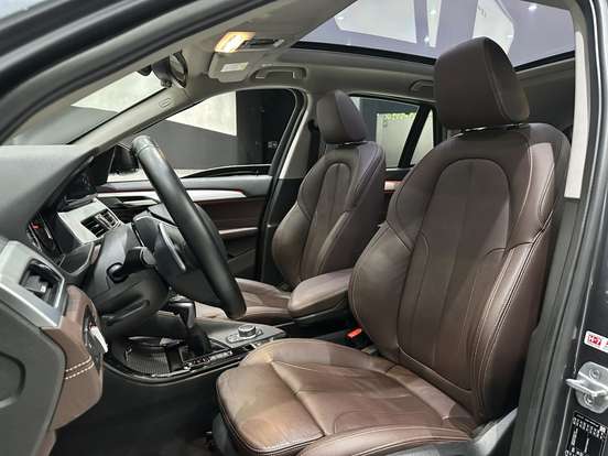 BMW-X1-2021
