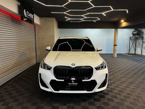 BMW-X1-2024