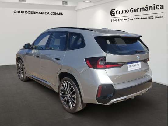 BMW-X1-2.0 16V TURBO GASOLINA SDRIVE20I M SPORT STEPTRONIC BMW-X1-2023