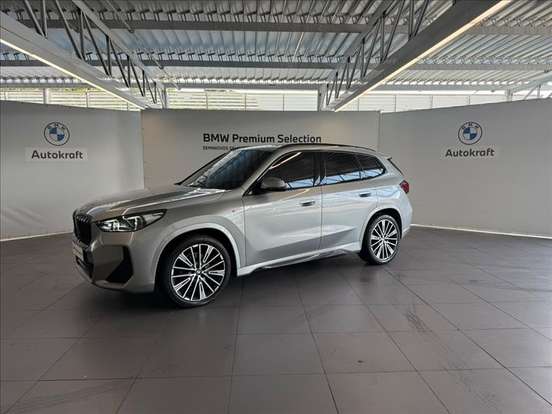 BMW-X1-2024
