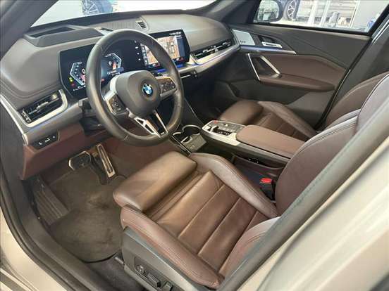 BMW-X1-2024