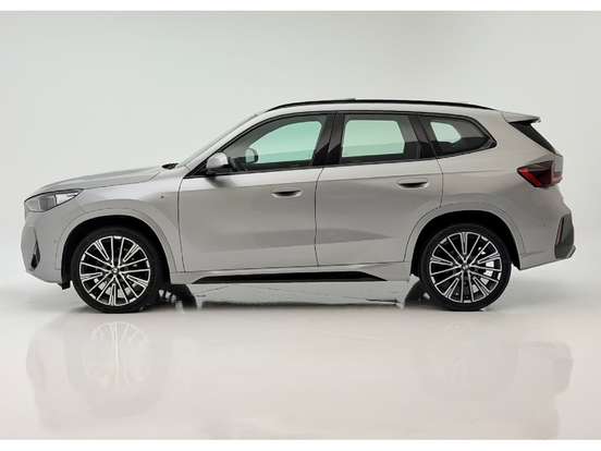 BMW-X1-2.0 16V TURBO GASOLINA SDRIVE20I M SPORT STEPTRONIC BMW-X1-2024