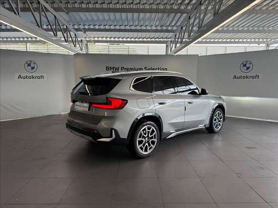 BMW-X1-2023