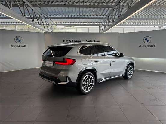 BMW-X1-2.0 16V TURBO GASOLINA SDRIVE20I X-LINE STEPTRONIC BMW-X1-2023