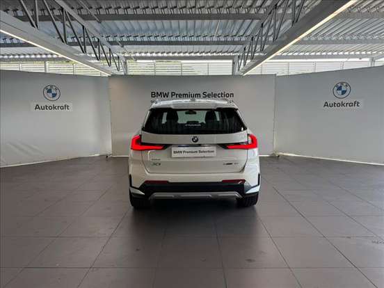 BMW-X1-2024