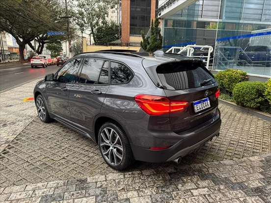 BMW-X1-2.0 16V TURBO GASOLINA XDRIVE25I SPORT 4P AUTOMÁTICO BMW-X1-2016