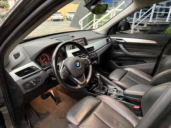 BMW-X1-2.0 16V TURBO GASOLINA XDRIVE25I SPORT 4P AUTOMÁTICO BMW-X1-2016
