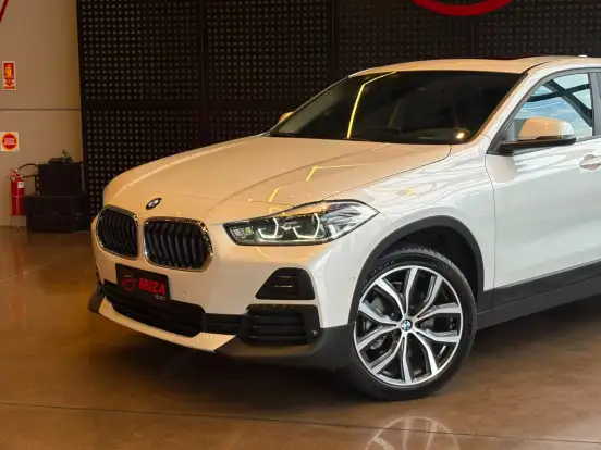 BMW-X2-2021