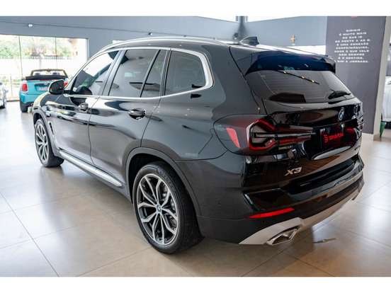 BMW-X3-2022