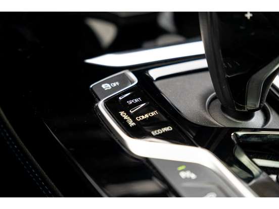 BMW-X4-2020