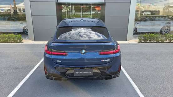 BMW-X4-2022