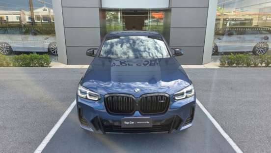 BMW-X4-2022