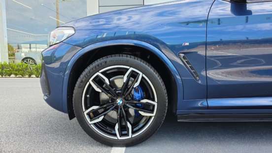 BMW-X4-2022