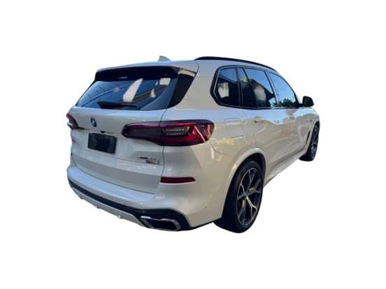 BMW-X5-2022