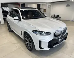 BMW X5 3.0 I6 TURBO HÍBRIDO XDRIVE50E M SPORT AUTOMÁTICO BMW X5 3.0 I6 TURBO HÍBRIDO XDRIVE50E M SPORT AUTOMÁTICO