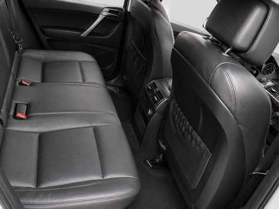 BMW-X6-3.0 35I 4X4 COUPÉ 6 CILINDROS 24V GASOLINA 4P AUTOMÁTICO BMW-X6-2013