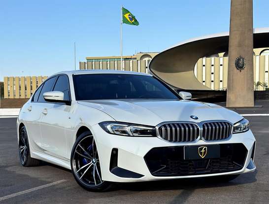 BMW-320i-2024