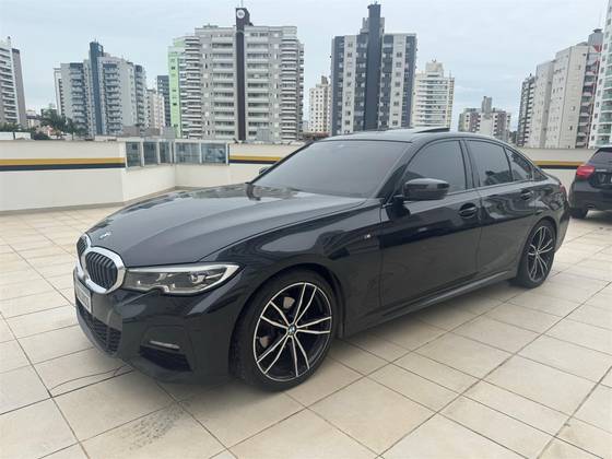 BMW 320i 2.0 16V TURBO GASOLINA M SPORT AUTOMÁTICO
