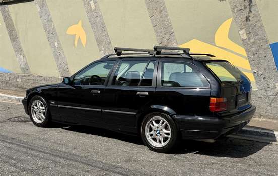 BMW-328i-1996