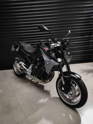 BMW-F 900 R SPORT-2023