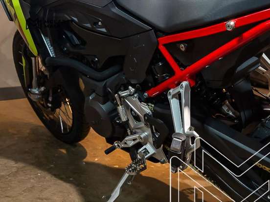 BMW-F 900 GS PLUS BMW-F 900 GS PLUS-2025
