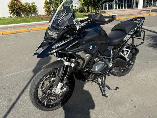 BMW-R 1250 GS PREMIUM TRIPLE BLACK BMW-R 1250 GS PREMIUM TRIPLE BLACK-2023