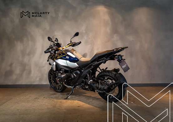 BMW-R 1300 GS TRIPLE BLACK-2026