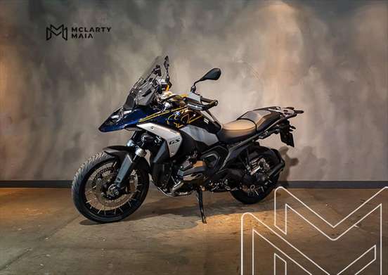 BMW-R 1300 GS TRIPLE BLACK-2026