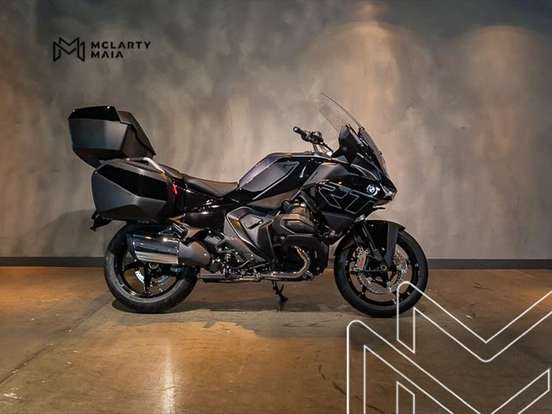 BMW-R 1300 RT TRIPLE BLACK BMW-R 1300 RT TRIPLE BLACK-2026