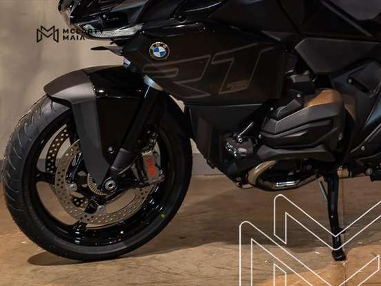 BMW-R 1300 RT TRIPLE BLACK BMW-R 1300 RT TRIPLE BLACK-2026