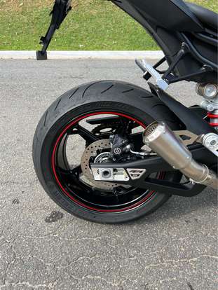 BMW-S 1000 RR-2024