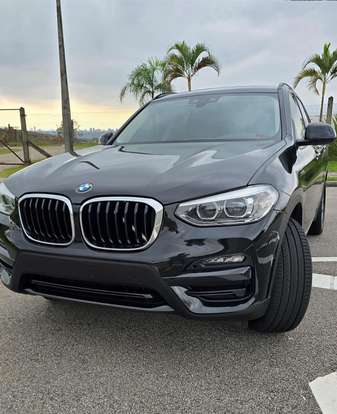BMW-X3-2021
