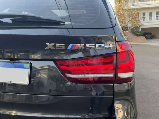 BMW-X5-2015