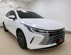 BYD KING 1.5 DM-I PHEV GL AUTOMÁTICO BYD KING 1.5 DM-I PHEV GL AUTOMÁTICO